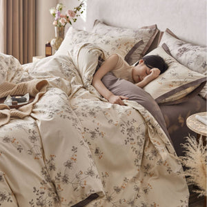 VILZSTUDIOS cream and beige printed reversible duvet cover set with taupe and mocha accents