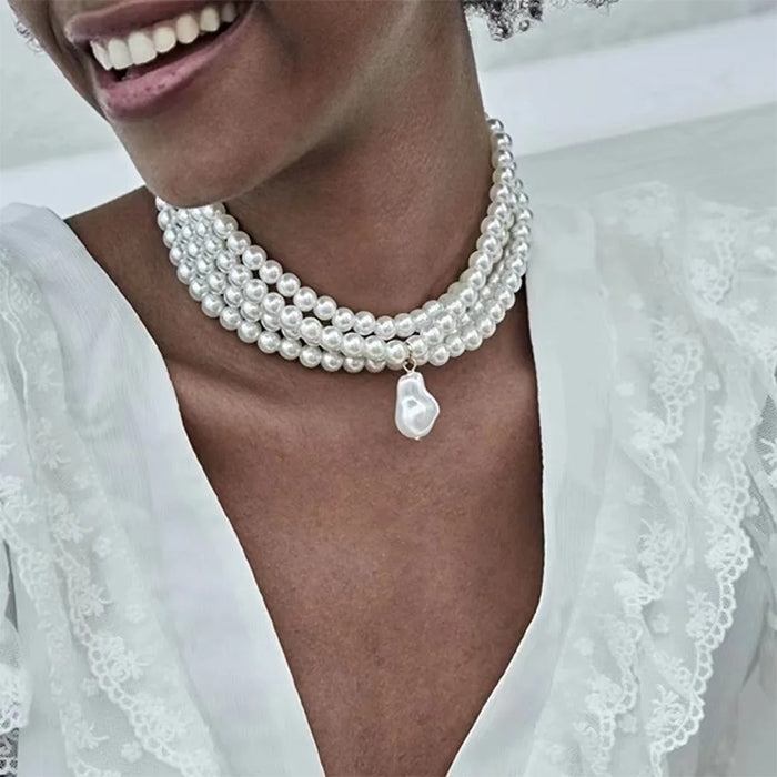 VILZSTUDIOS Ornate layered pearl necklace for stylish accessorizing