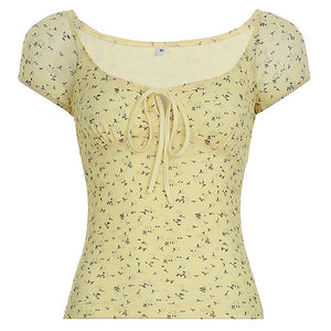 VILZSTUDIOS Stylish floral fitted top from VILZSTUDIOS