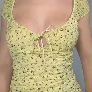 VILZSTUDIOS Stylish floral fitted top from VILZSTUDIOS