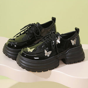 VILZSTUDIOS Trendy butterfly platform boots with chunky sole