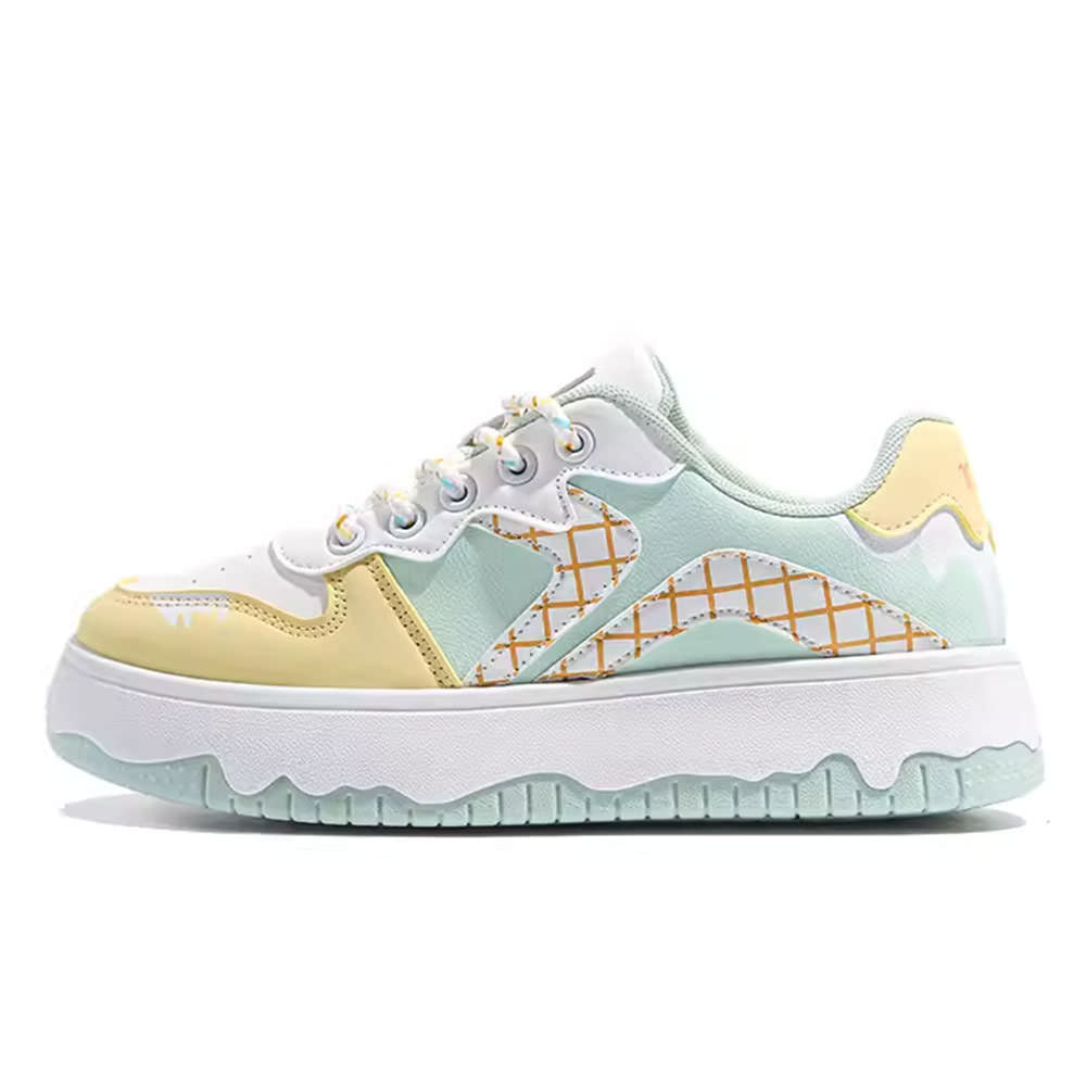 VILZSTUDIOS Playful ice cream cone design sneakers