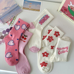 VILZSTUDIOS Colorful aesthetic socks collection