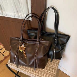 VILZSTUDIOS dark brown plush bear keychain faux leather tote bag