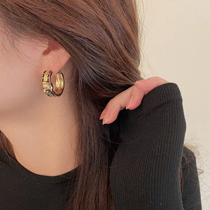 VILZSTUDIOS Lion hoop earrings in vintage style