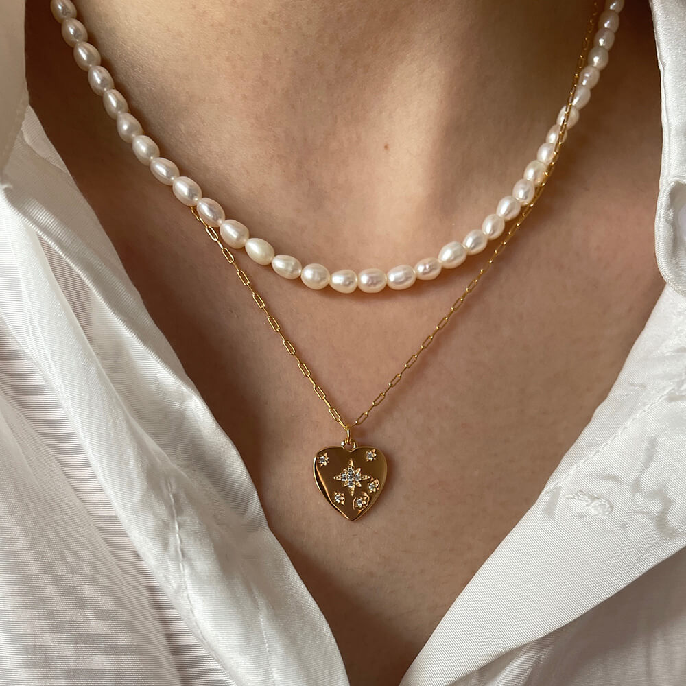 VILZSTUDIOS Heart coin pendant necklace in layered design