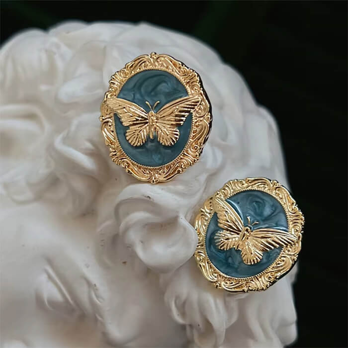 VILZSTUDIOS Stylish butterfly earrings made of zinc alloy