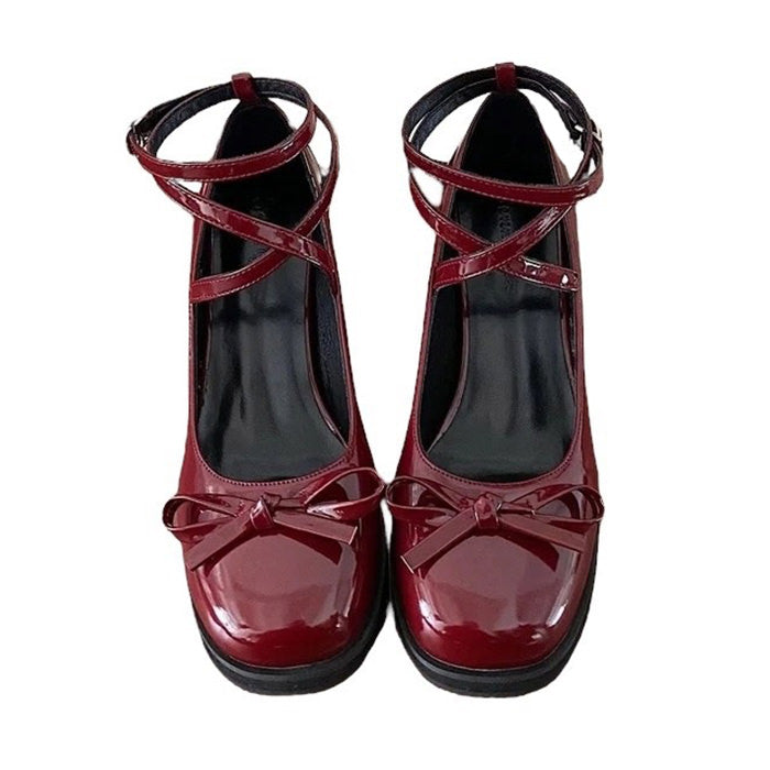 VILZSTUDIOS Retro Lacquered Mary Janes