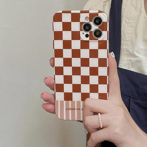 VILZSTUDIOS Reflective checker pattern iPhone case