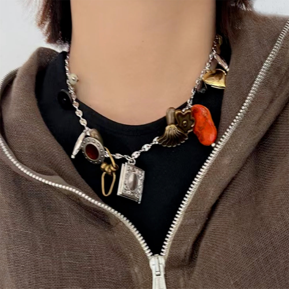 VILZSTUDIOS charm necklace with a vintage-inspired design