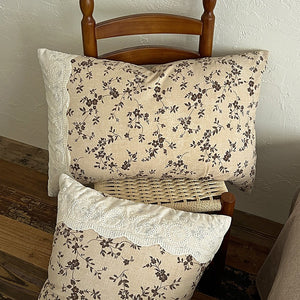 VILZSTUDIOS patterned cotton bedding set with white scalloped floral eyelet lace borders