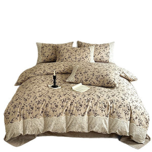 VILZSTUDIOS patterned cotton bedding set with white scalloped floral eyelet lace borders