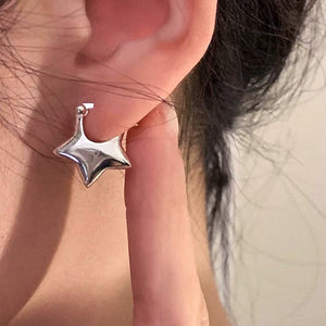 VILZSTUDIOS Stylish star earrings in sterling silver
