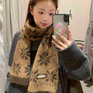 VILZSTUDIOS soft starburst knit scarf