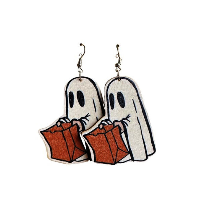 VILZSTUDIOS Spooky ghost earrings for a fun accessory