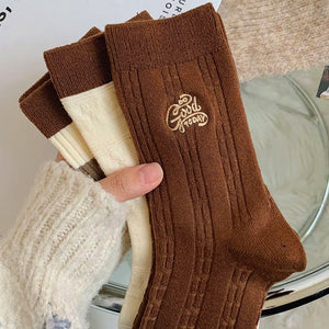 VILZSTUDIOS Stylish striped socks for fashion-forward individuals