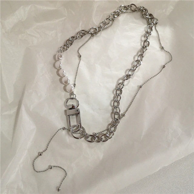 VILZSTUDIOS Aesthetic pearl chain necklace for unique styles