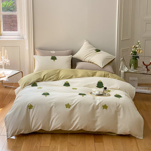 VILZSTUDIOS two-tone cotton duvet cover set with raised cartoon motifs and a neutral reverse