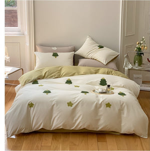 VILZSTUDIOS two-tone cotton duvet cover set with raised cartoon motifs and a neutral reverse