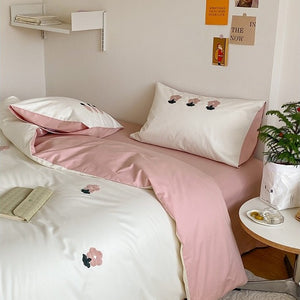 VILZSTUDIOS two-tone cotton duvet cover set with tufted floral or animal embroidery