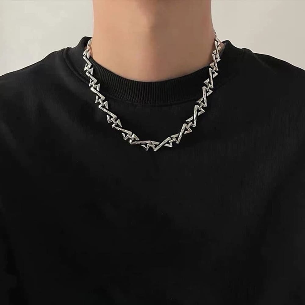 VILZSTUDIOS Stylish choker necklace accessory