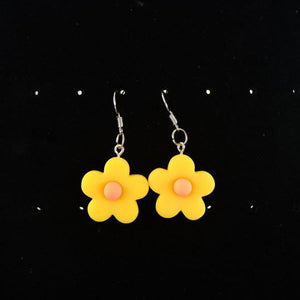 VILZSTUDIOS Floral earrings from VILZSTUDIOS