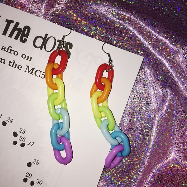 VILZSTUDIOS Stylish earrings for a trendy look