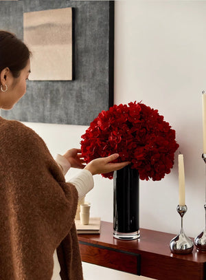 VILZSTUDIOS red hydrangea floral arrangement in black vase