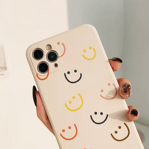 VILZSTUDIOS Colorful phone case with smiley face design
