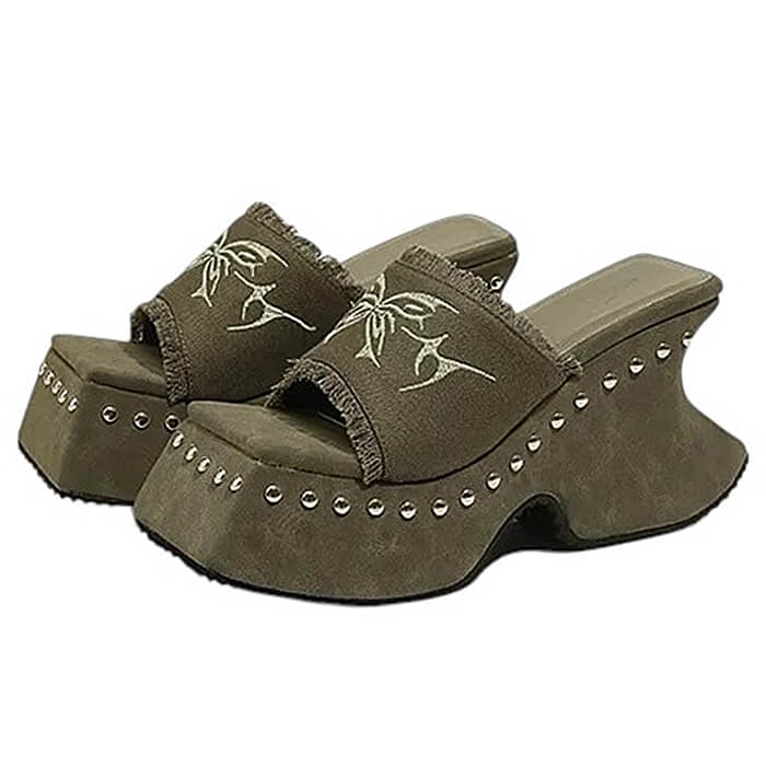 VILZSTUDIOS Unique platform slide sandals with butterfly embroidery