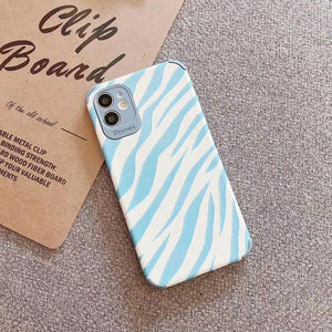 VILZSTUDIOS Stylish zebra print phone case for protection and aesthetics