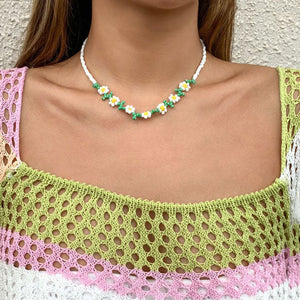 VILZSTUDIOS Floral beaded choker accessory