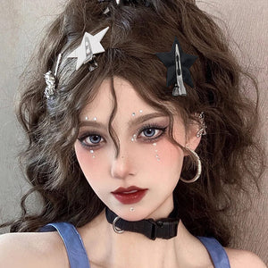 VILZSTUDIOS Y2K style hair clip set with five pieces