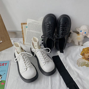 VILZSTUDIOS Stylish lace-up oxfords in vegan leather