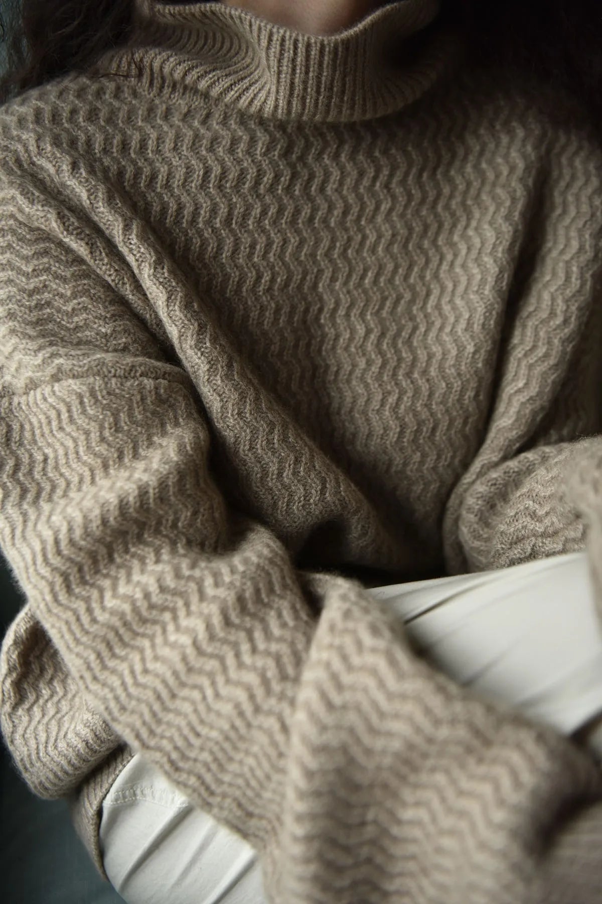 VILZSTUDIOS Loose Turtleneck Knitted Cashmere Sweater