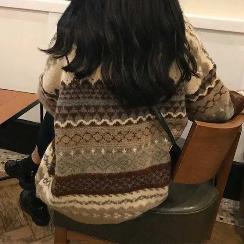 VILZSTUDIOS Cozy Striped Winter Women's Sweater