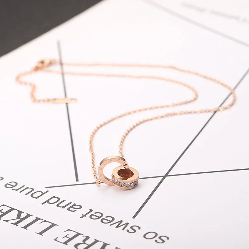 VILZSTUDIOS Classic Roman Numerals Pendant Necklace