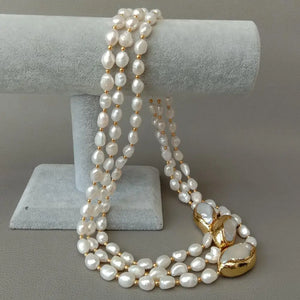 VILZSTUDIOS 3 strands Baroque Pearl Necklace