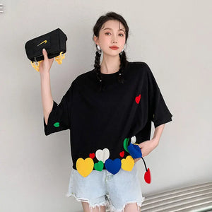 VILZSTUDIOS Colorful Heart Patch T-Shirt