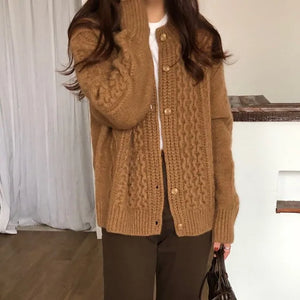 VILZSTUDIOS Loose Twist Knitted Cardigan
