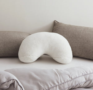 VILZSTUDIOS White 3D Cute Cushions