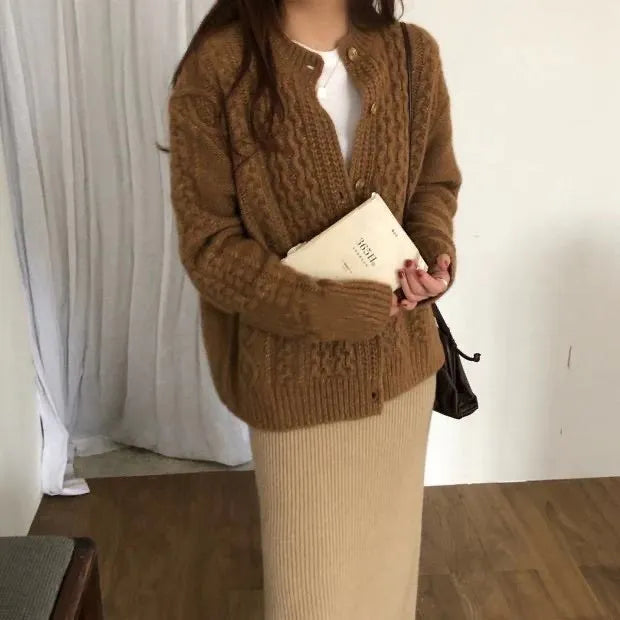 VILZSTUDIOS Loose Twist Knitted Cardigan