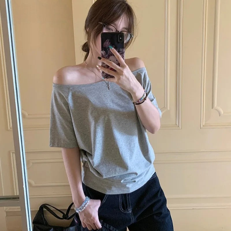 VILZSTUDIOS Basic Casual Off Shoulder T-Shirt