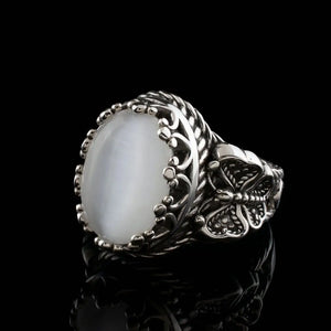VILZSTUDIOS Butterfly White Stone Silver Ring