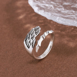 VILZSTUDIOS Asymmetric Punk Eagle Wing Ring