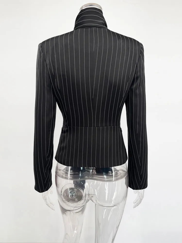 VILZSTUDIOS Tossy Elegant Jacket with Scarf
