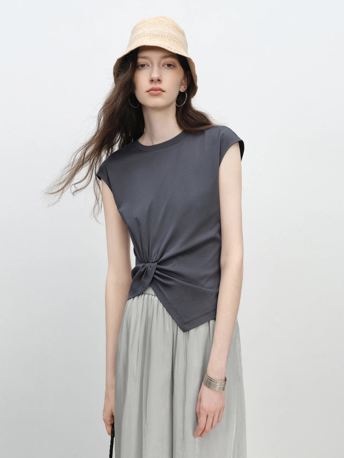 VILZSTUDIOS Petite Round Neck Twist Knot T-Shirt
