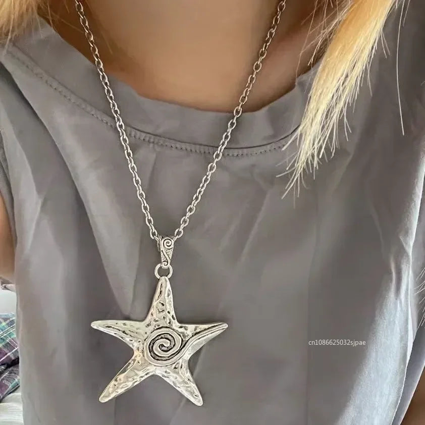 VILZSTUDIOS Big Metal Starfish Necklace