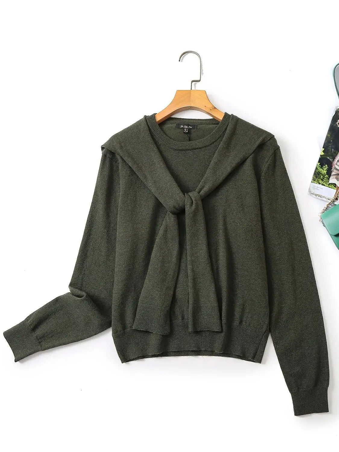 VILZSTUDIOS New Minimalist V-Neck Long Sleeve Sweater