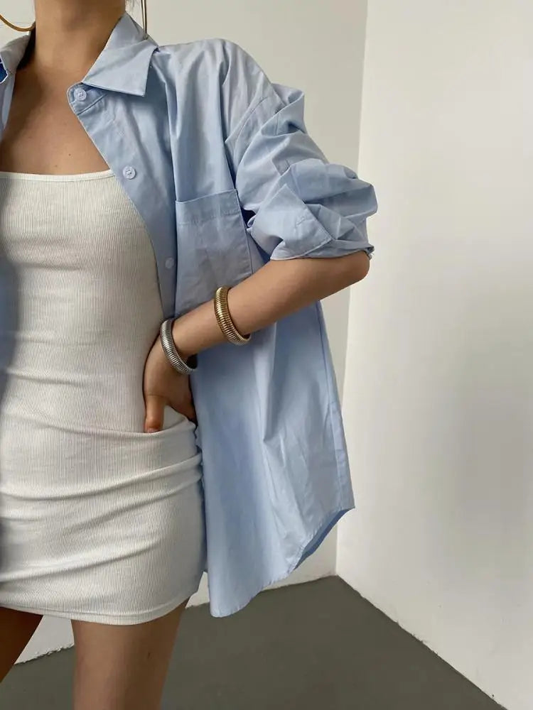 VILZSTUDIOS Chic Loose Fit Split Back Shirt
